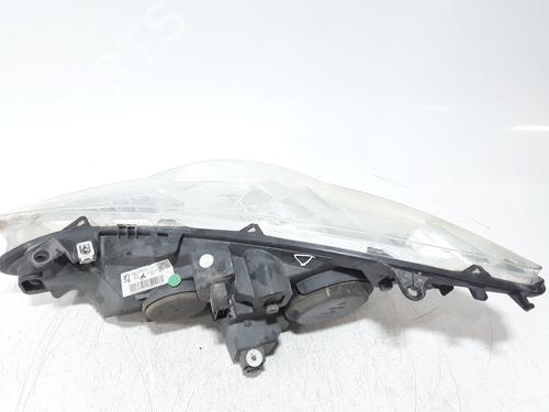 Right headlight PEUGEOT 307 (3A/C) 2.0 HDi 135 | BP30194761C29