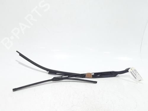 Used Front windshield wiper arm CITROËN C4 I (LC_) 1.6 HDi (109 hp) 25202850