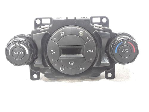 Commande Chauffage FORD FIESTA VI (CB1, CCN) 1.4 TDCi (70 hp) 28593699