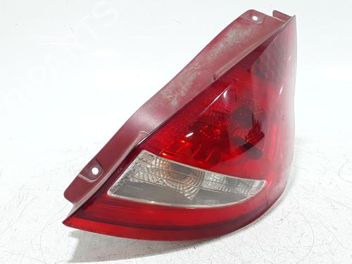 Used Right taillight FORD FIESTA VI (CB1, CCN) 1.4 TDCi (68 hp) 25775821