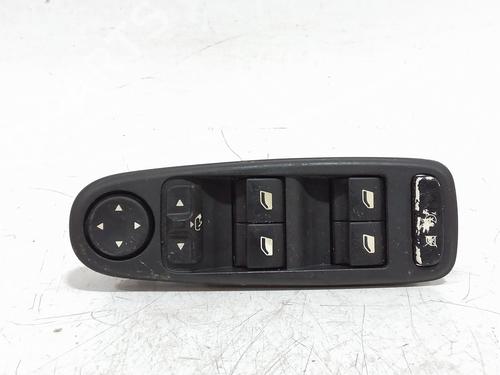 Kombi Kontakt / Stilkkontakt Kombi Kontakt / Stilkkontakt 37674351 37674351