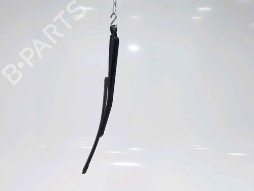Used Front windshield wiper arm BMW 1 (E87) 118 d (143 hp) 25201820