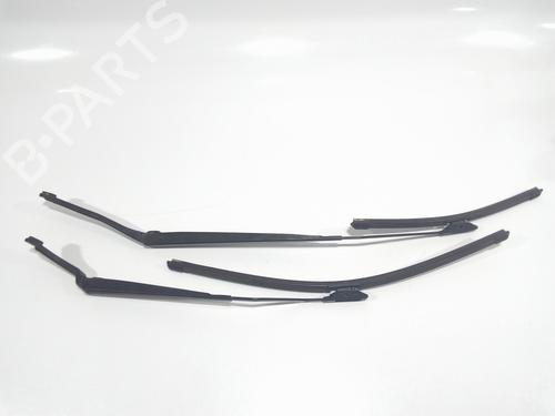 Front windshield wiper arm RENAULT CLIO IV (BH_) 1.5 dCi 90 | BP25606713C143 