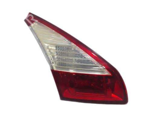 Używane Lampa tylna klapy bagażnika lewa RENAULT MEGANE III Hatchback (BZ0/1_, B3_) 1.5 dCi (106 hp) 30605023