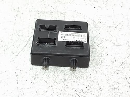 Used Electronic module Electronic module RENAULT TWINGO III (BCM_, BCA_) Z.E: (BCA1) (82 hp) 40201990 40201990