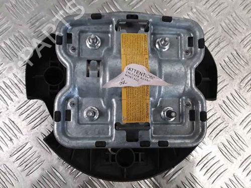 Driver airbag RENAULT CLIO III (BR0/1, CR0/1) 1.5 dCi (C/BR0G, C/BR1G) | BP25160675C9 