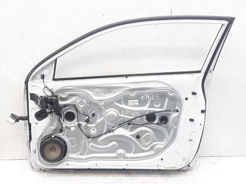 Dør højre fortil KIA CEE'D Hatchback (ED) 1.6 CRDi 115 | BP29045298C3