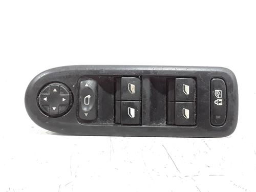 Used Switch Switch PEUGEOT 308 SW I (4E_, 4H_) 1.6 HDi (112 hp) 32872289 32872289