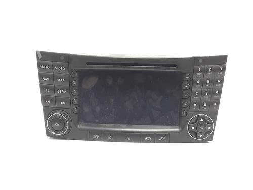 radio-mercedes-benz-cls-c219-2004-2005-2006-2007-2008-2009-2010-2011-33892341 main image