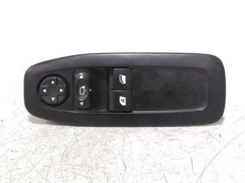 switch-peugeot-2008-i-cu_-2013-32872209 main image