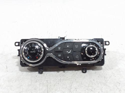 Used Climate control RENAULT CAPTUR I (J5_, H5_) 1.5 dCi 90 (J5N4, J5M5, J5MW, J5M6, J5AL, J5AJ) (90 hp) 32714611