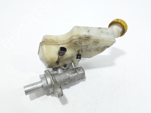 Used Brake master cylinder PEUGEOT 208 I (CA_, CC_) 1.0 VTi (68 hp) 25166188