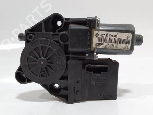 right-front-window-motor-renault-megane-iii-hatchback-bz01_-b3_-2008-33858401 main image