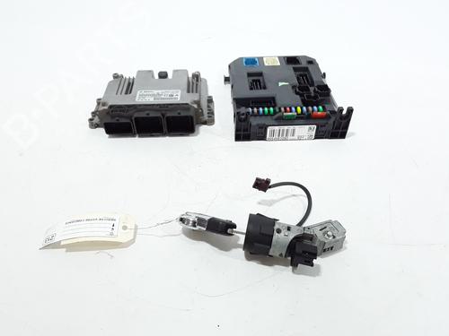 Used Electronic module CITROËN DS3 (SA_) 1.6 HDi 90 (92 hp) 25176164