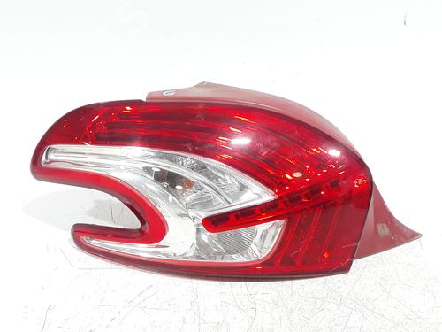 Used Left taillight PEUGEOT 206+ (2L_, 2M_) 1.1 (60 hp) 31301715