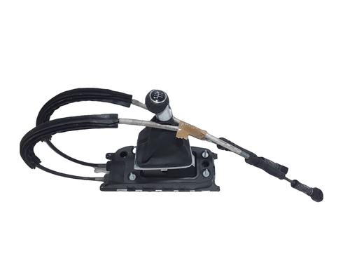 gear-lever-vw-golf-vii-5g1-bq1-be1-be2-2012-2013-2014-2015-2016-2017-2018-2019-2020-2021-39731690 main image