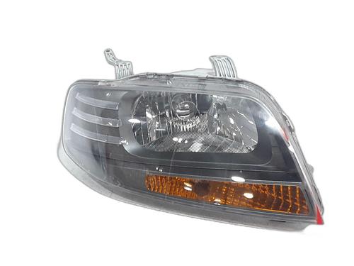 Used Right headlight CHEVROLET AVEO / KALOS Hatchback (T200) 1.4 (83 hp) 30605018