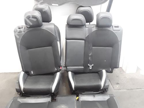 Conjunto de bancos Conjunto de bancos 39571189 39571189