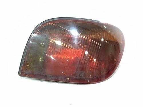 right-taillight-toyota-yaris-_p1_-1999-2000-2001-2002-2003-2004-2005-39415871 main image