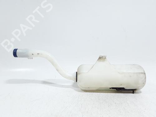 Used Windscreen washer tank Windscreen washer tank 38099205 38099205