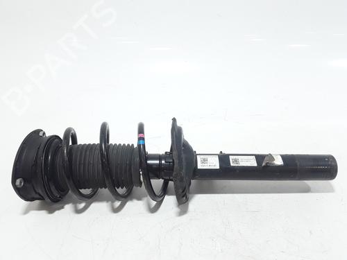 Used Right front shock absorber VW GOLF VII (5G1, BQ1, BE1, BE2) 1.4 TSI (125 hp) 25199188