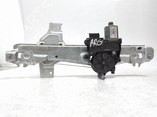 Elevalunas trasero izquierdo PEUGEOT 2008 I (CU_) 1.2 THP 110 / PureTech 110 (110 hp) 31820337