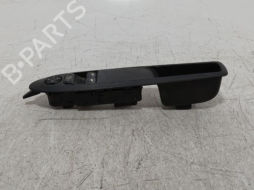 switch-citroen-ds4-nx_-2011-2012-2013-2014-2015-38971586 main image