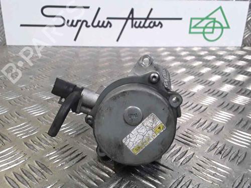Used Vacuum pump HYUNDAI i30 (FD) 1.6 CRDi (90 hp) 25166074