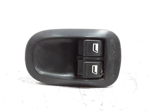 Used Switch Switch PEUGEOT 206+ (2L_, 2M_) 1.4 HDi eco 70 (68 hp) 33413606 33413606