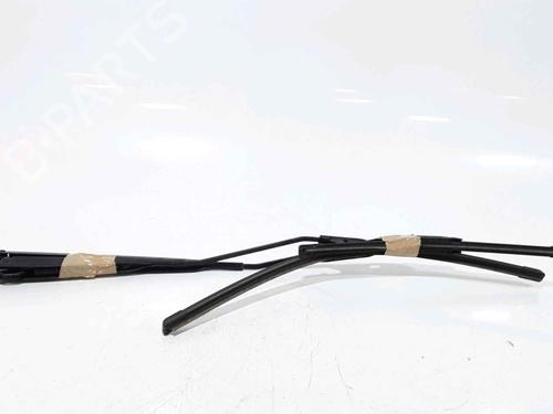 Used Front windshield wiper arm CITROËN C3 Picasso (SH_) 1.4 VTi 95 (SH8FSC, SH8FP0, SH8FP6) (95 hp) 25202798