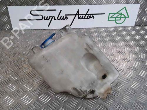 Used Windscreen washer tank Windscreen washer tank 38526425 38526425