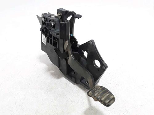 Pedal RENAULT TWINGO III (BCM_, BCA_) 0.9 TCe 95 (92 hp) 25766965
