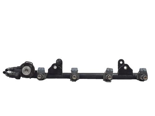 Used Injection rail Injection rail 37410656 37410656