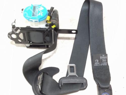 Used Front left seatbelt Front left seatbelt TOYOTA YARIS (_P13_) 1.5 Hybrid (NHP130_) (101 hp) 34105004 34105004