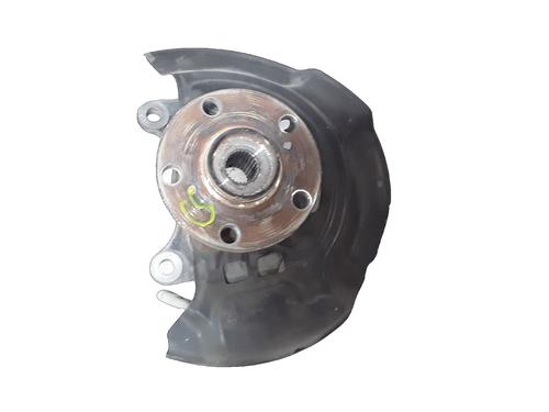 Used Left front steering knuckle Left front steering knuckle TOYOTA AURIS (_E18_) 1.8 Hybrid (ZWE186_, ZWE186R) (136 hp) 33917600 33917600