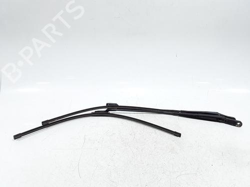 Used Front windshield wiper arm PEUGEOT 5008 (0U_, 0E_) 1.6 BlueHDi 120 (120 hp) 31347010