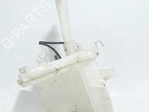 Used Windscreen washer tank Windscreen washer tank TOYOTA AURIS (_E18_) 2.0 D-4D (ADE186_, ADE186R) (124 hp) 40464060 40464060