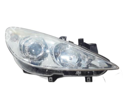Used Right headlight PEUGEOT 307 (3A/C) 2.0 HDi 135 (136 hp) 30194761