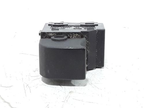 Mando elevalunas delantera derecho KIA VENGA (YN) 1.4 CRDi 90 (90 hp) 31259342