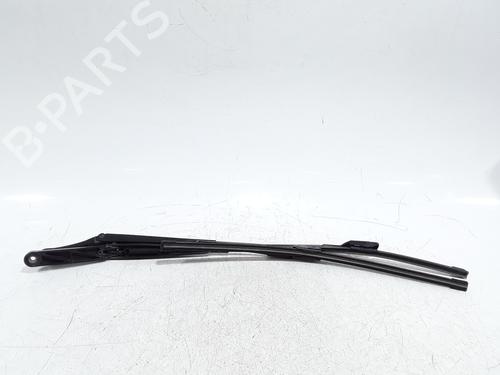 Used Front windshield wiper arm Front windshield wiper arm VW POLO V (6R1, 6C1) 1.6 TDI (75 hp) 33413597 33413597