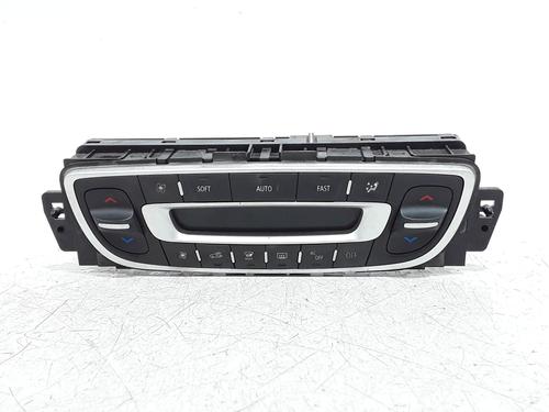climate-control-renault-megane-iii-hatchback-bz01_-b3_-2008-33006746 main image