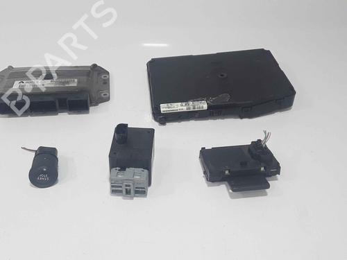 Used Engine control unit (ECU) RENAULT MEGANE II (BM0/1_, CM0/1_) 1.6 16V (112 hp) 25195394