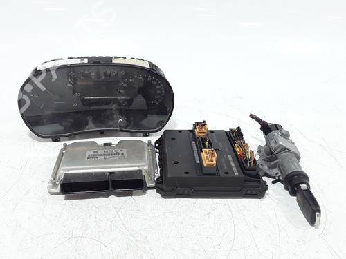 Used Electronic module VW POLO (9N_, 9A_) [2001-2014]  25775882
