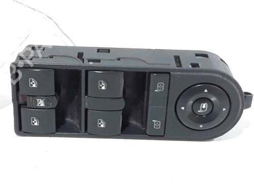 Used Switch OPEL ASTRA H (A04) [2004-2014]  25186347