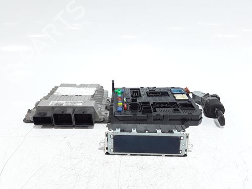 Module électronique PEUGEOT 308 I (4A_, 4C_) 1.6 HDi (112 hp) 27732060
