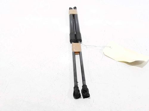 Tailgate lift support RENAULT CLIO V (B7_) 1.5 Blue dCi 85 (B7AG) | BP25168889C138 