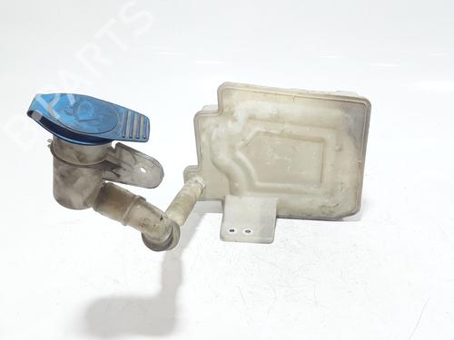 Used Windscreen washer tank AUDI A3 Sportback (8PA) 1.9 TDI (105 hp) 25202135