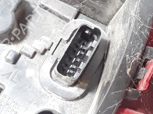 Left taillight RENAULT CLIO III (BR0/1, CR0/1) 1.2 16V (BR02, BR0J, BR11, CR02, CR0J, CR11) | BP27167815C34 