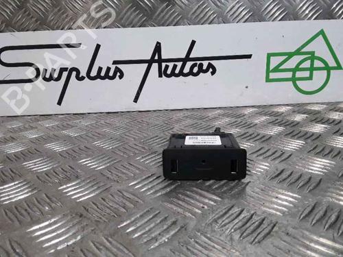 Used Radio RENAULT KADJAR (HA_, HL_) 1.5 dCi 110 (HLA3) (110 hp) 25189950