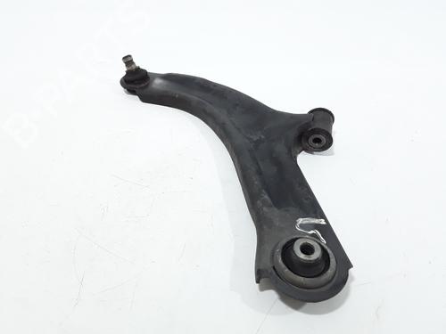 Used Left front suspension arm RENAULT CLIO III (BR0/1, CR0/1) 1.5 dCi (BR17, CR17) (86 hp) 25198247